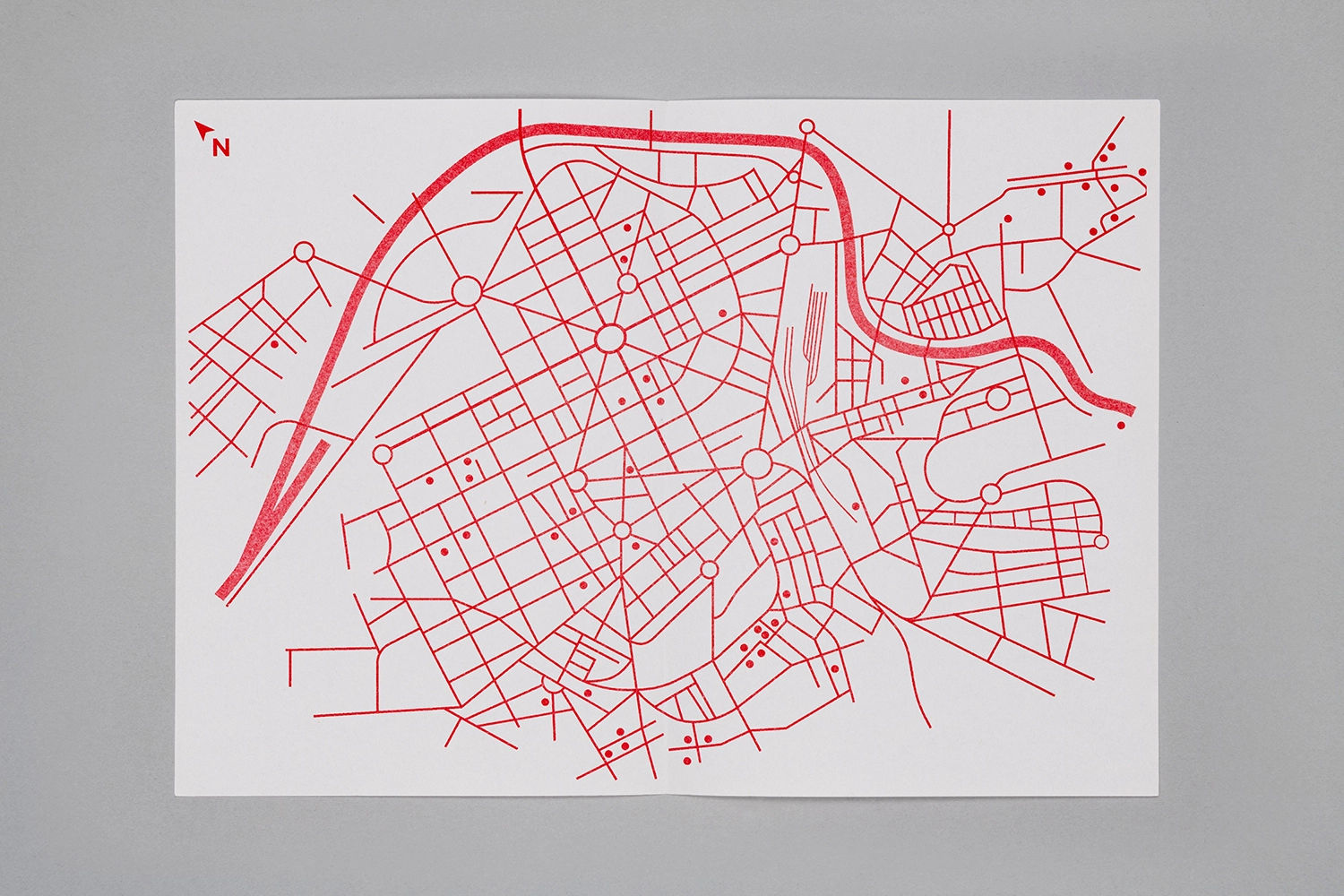 puerta de garage, toni tena-milrayas pagina interior-garajes-bilbao